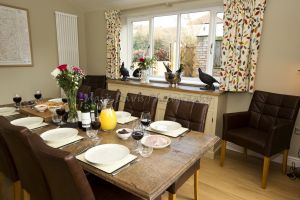 _gorgeous low burn cottage 38.jpg